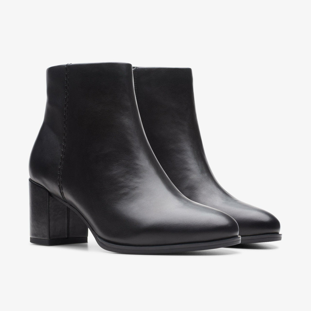 Freva 55 Zip Ankle Boot Black Leather - Clarks Best Price