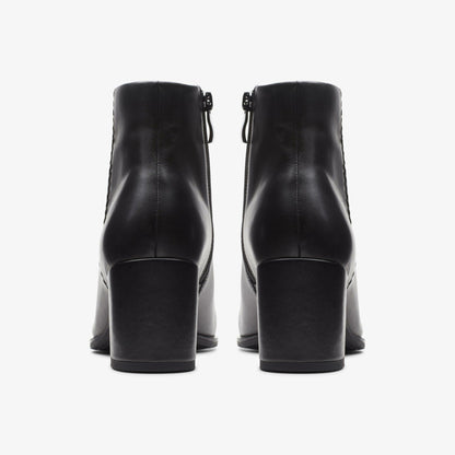 Freva 55 Zip Ankle Boot Black Leather - Clarks Best Price