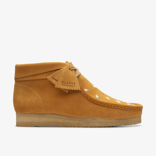 Wallabee Boot Tan Embroidery - Clarks Everyday