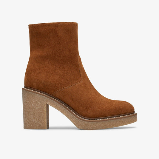 Colden Up Dark Tan Suede - Clarks Value