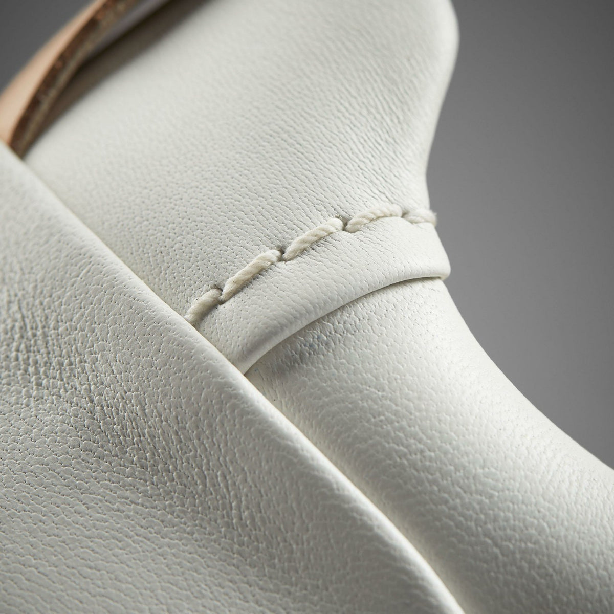 Hollyhock Walk Off White Leather - Clarks Trusted