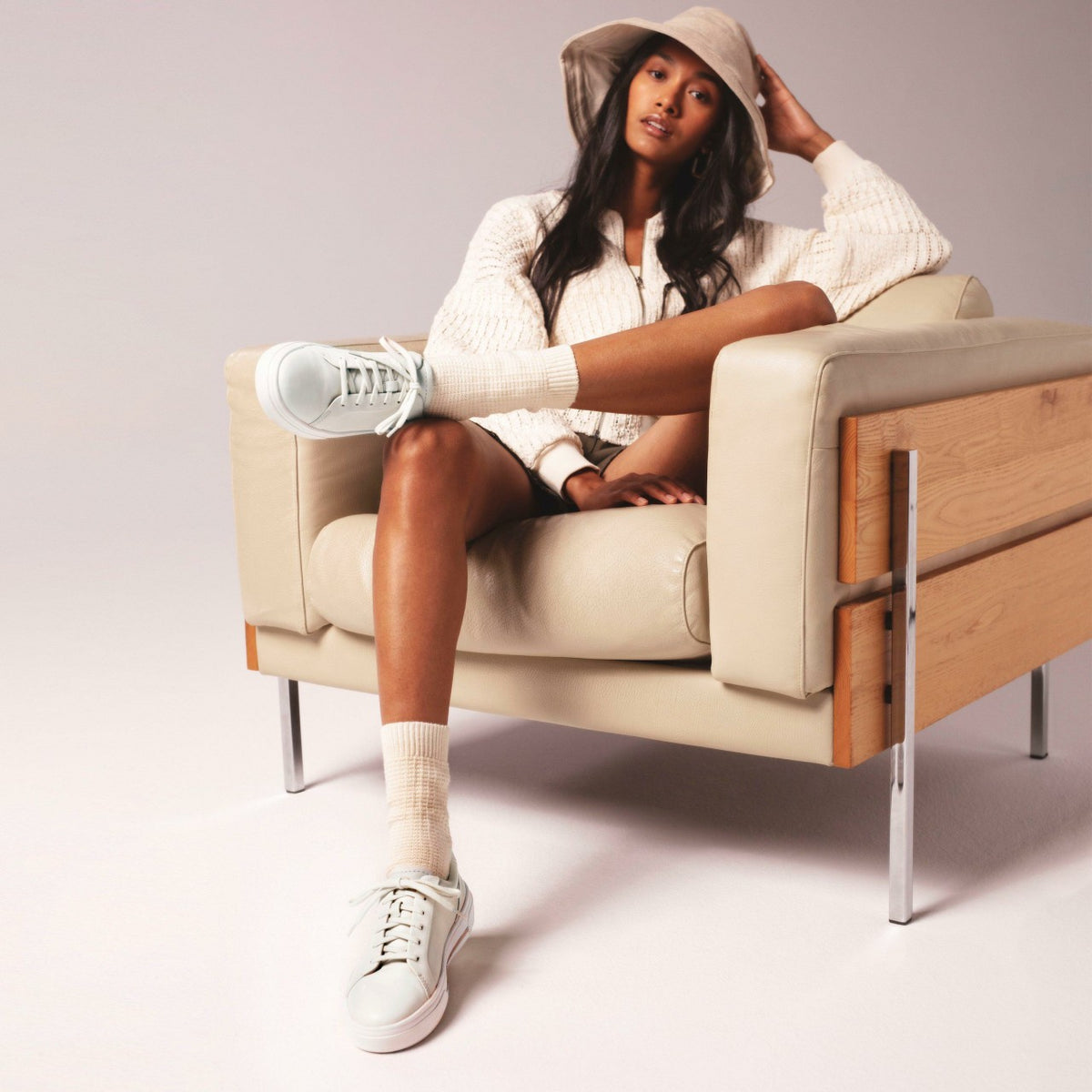 Hollyhock Walk Off White Leather - Clarks Trusted