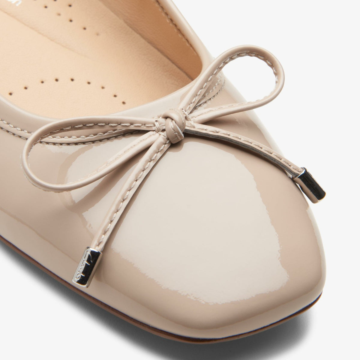 Ubree 15 Step Sand Patent - Clarks Trending