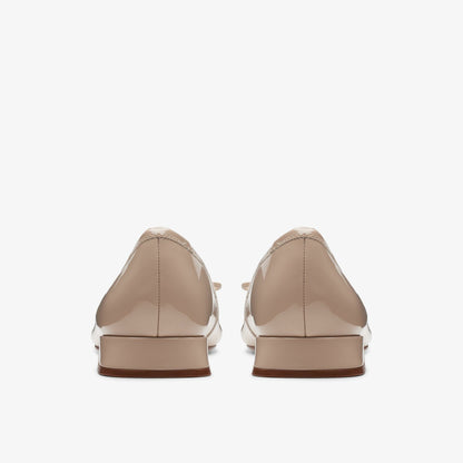 Ubree 15 Step Sand Patent - Clarks Trending