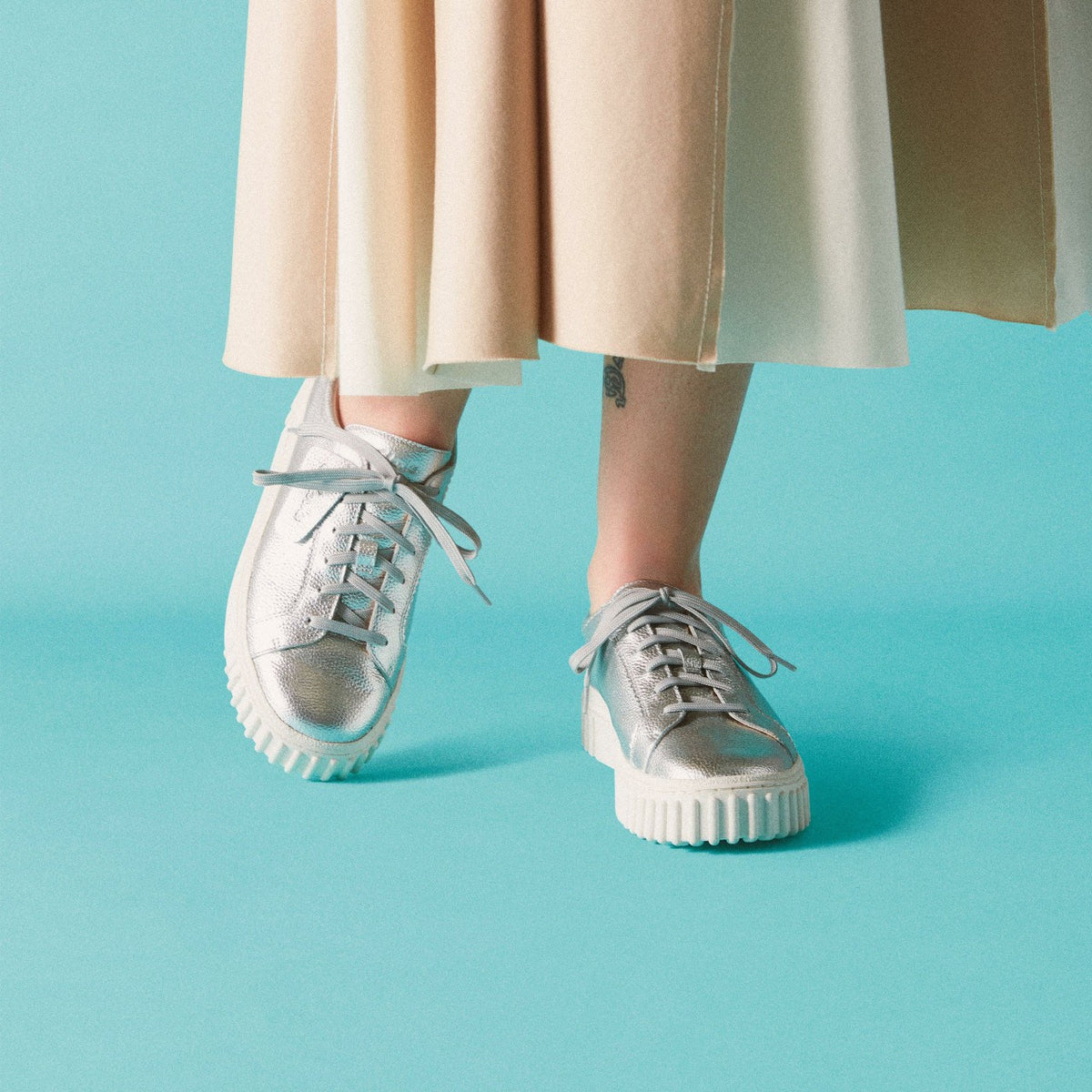 Mayhill Walk Silver Metallic - Clarks Sale