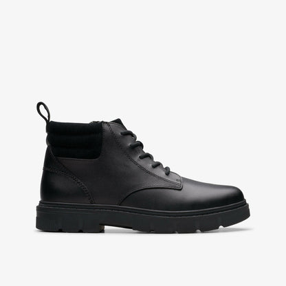 Lorcam Trail Older Black Leather - Clarks Special Offer