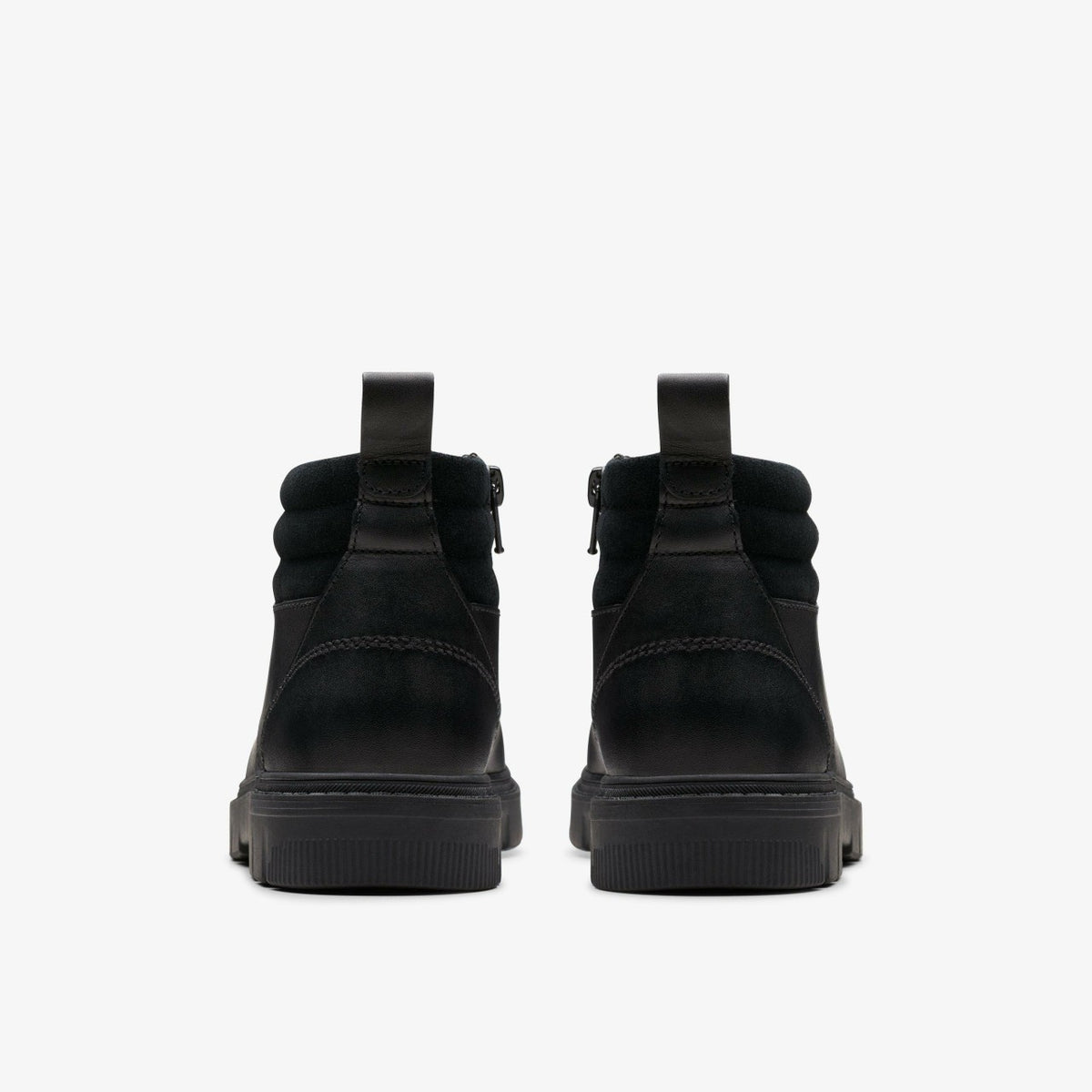 Lorcam Trail Older Black Leather - Clarks Special Offer
