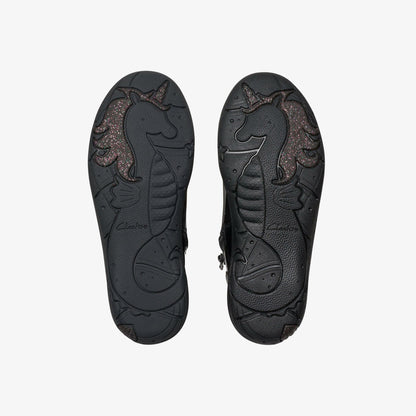 Relda Glow Kid Black - Clarks Deals