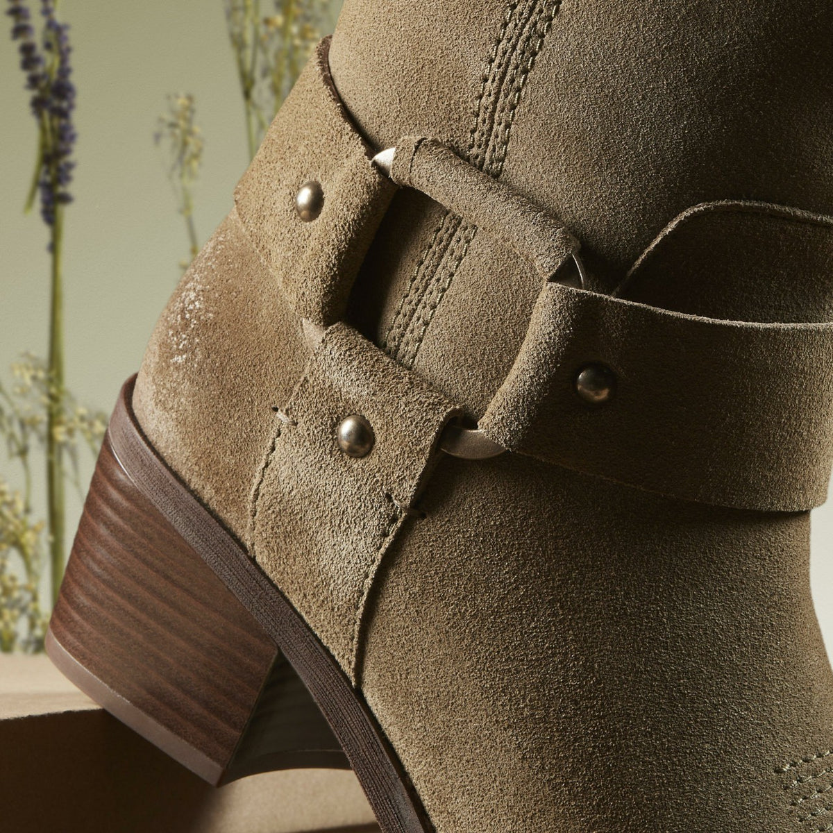 Morzine Rise Dark Sand Suede - Clarks Signature