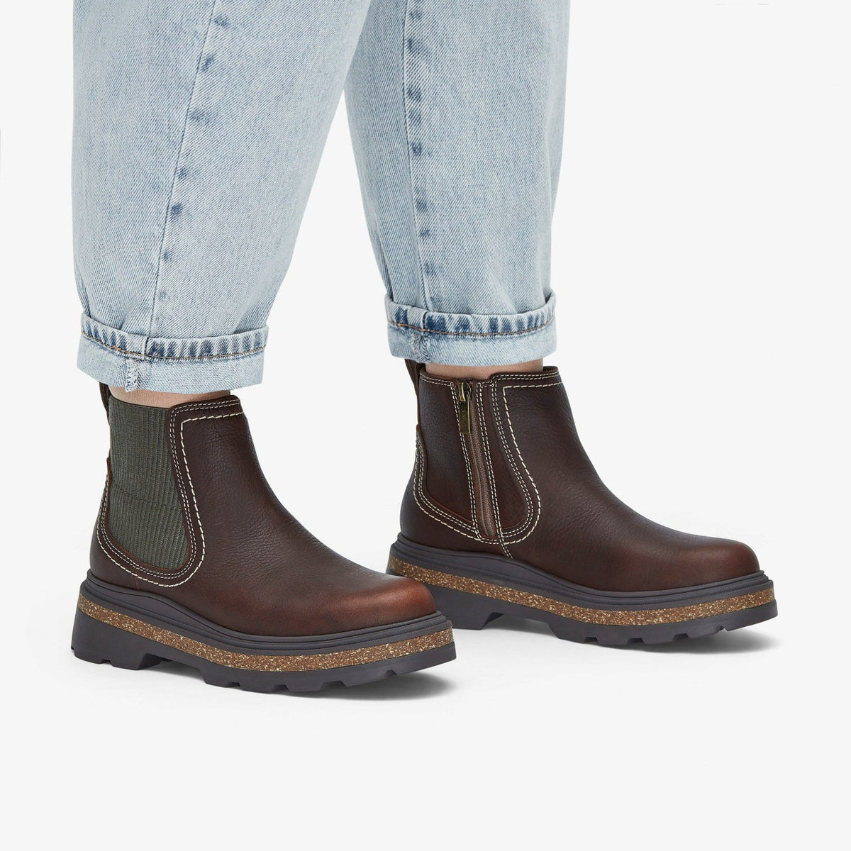 Hencroft Step Waterproof Brown Leather - Clarks Trusted