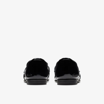 Finja Bright Older Black Patent - Clarks Exclusive