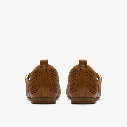 Fawna Jane Tan Leather - Clarks Smart Buy