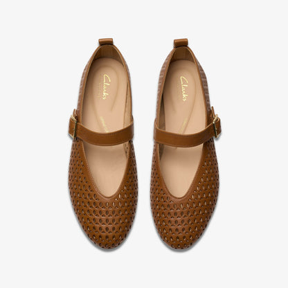 Fawna Jane Tan Leather - Clarks Smart Buy