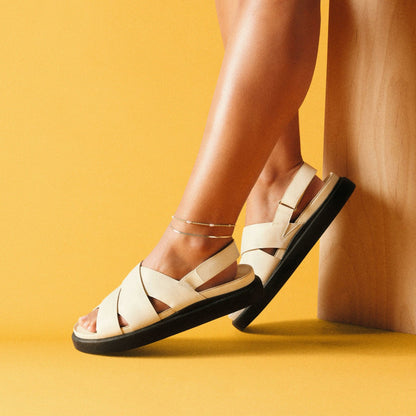 Aristella Sun Cream Leather - Clarks Premium
