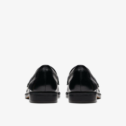 Straven Edge Black Leather - Clarks Essential