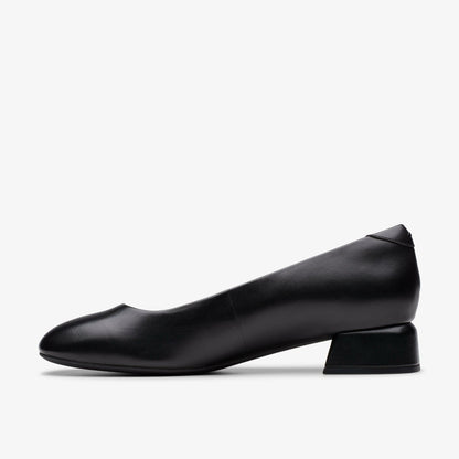 Daiss 30 Step Black Leather - Clarks Smart Buy