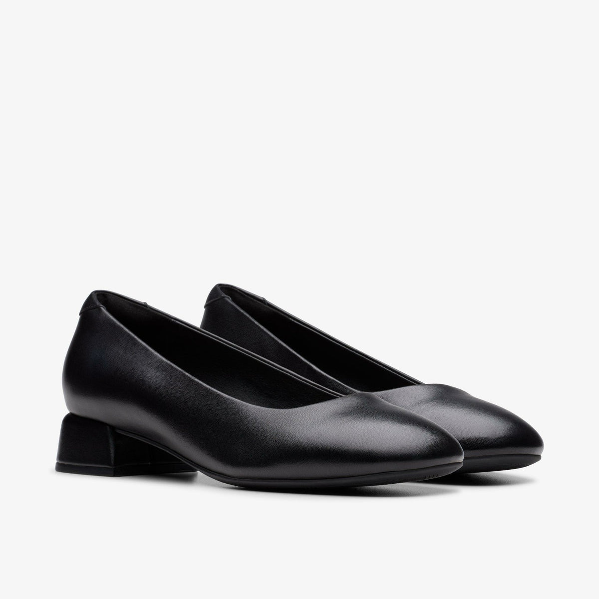 Daiss 30 Step Black Leather - Clarks Smart Buy