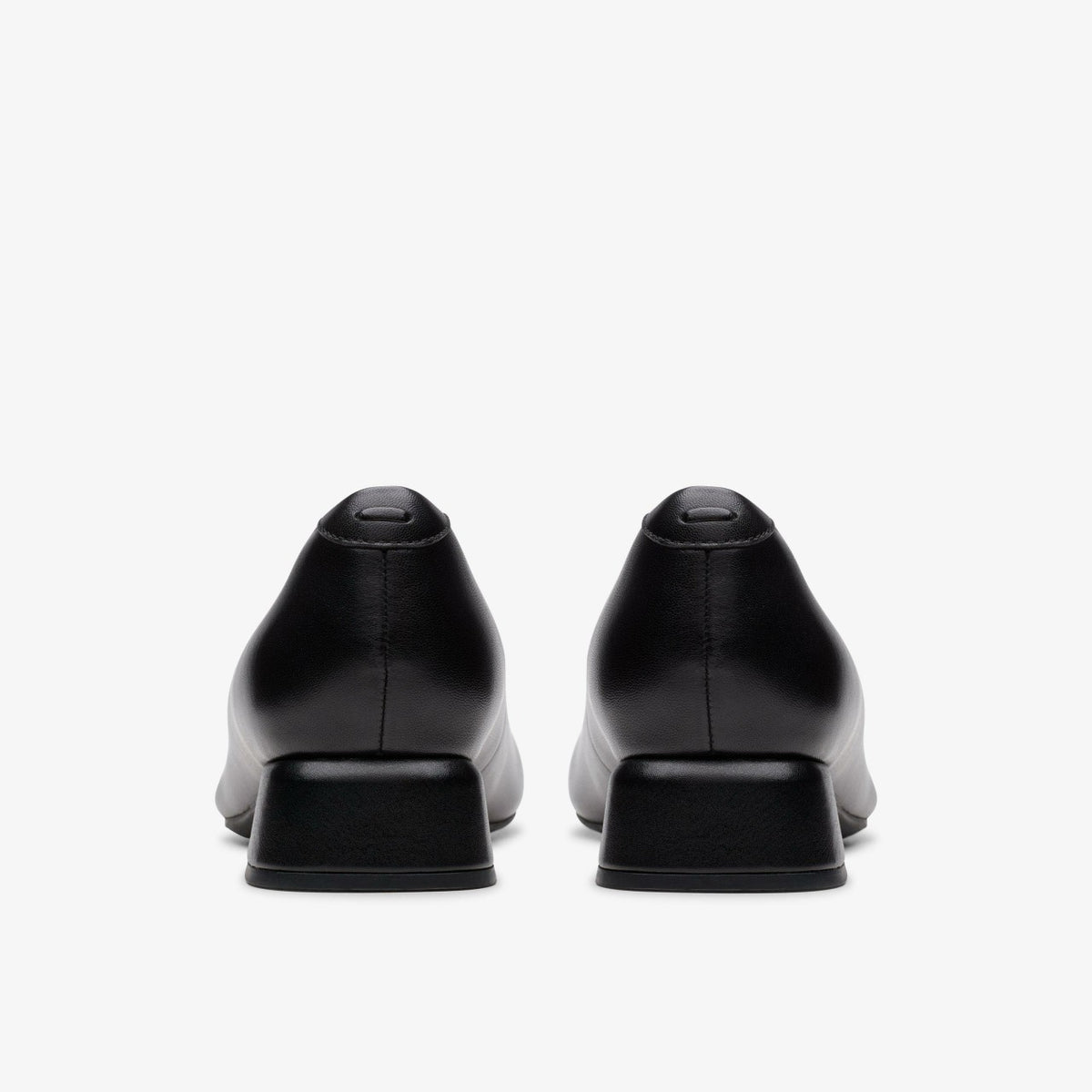 Daiss 30 Step Black Leather - Clarks Smart Buy