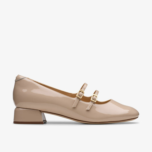 Daiss 30 Shine Sand Patent - Clarks Exclusive