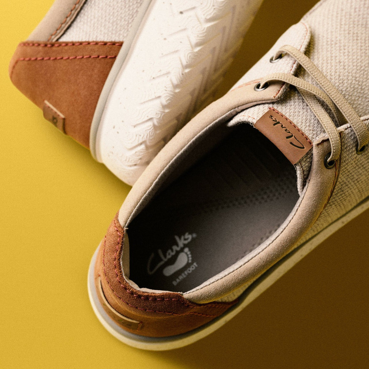 Relax Lite Lace Sand Textile - Clarks Top Pick