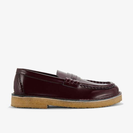 Nomad Loafer Wine Patent - Clarks Featured