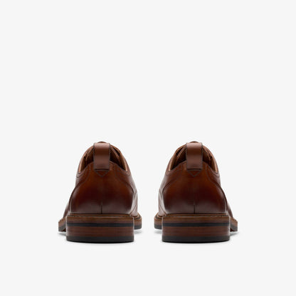 Aldwin Lace Tan Leather - Clarks Recommended
