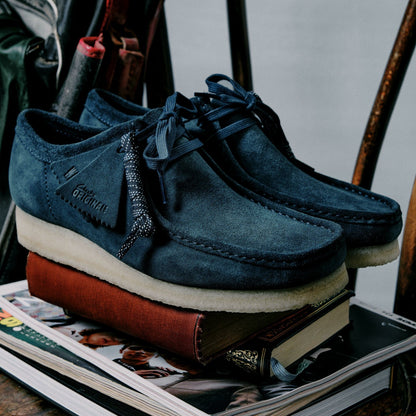 Wallabee Mid Blue Suede - Clarks Latest
