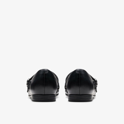 Finja Bar Youth Black Leather - Clarks Best Price