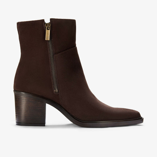 Jesse Zip Dark Brown Suede - Clarks Classic